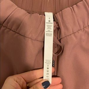 Lululemon straight leg pant
